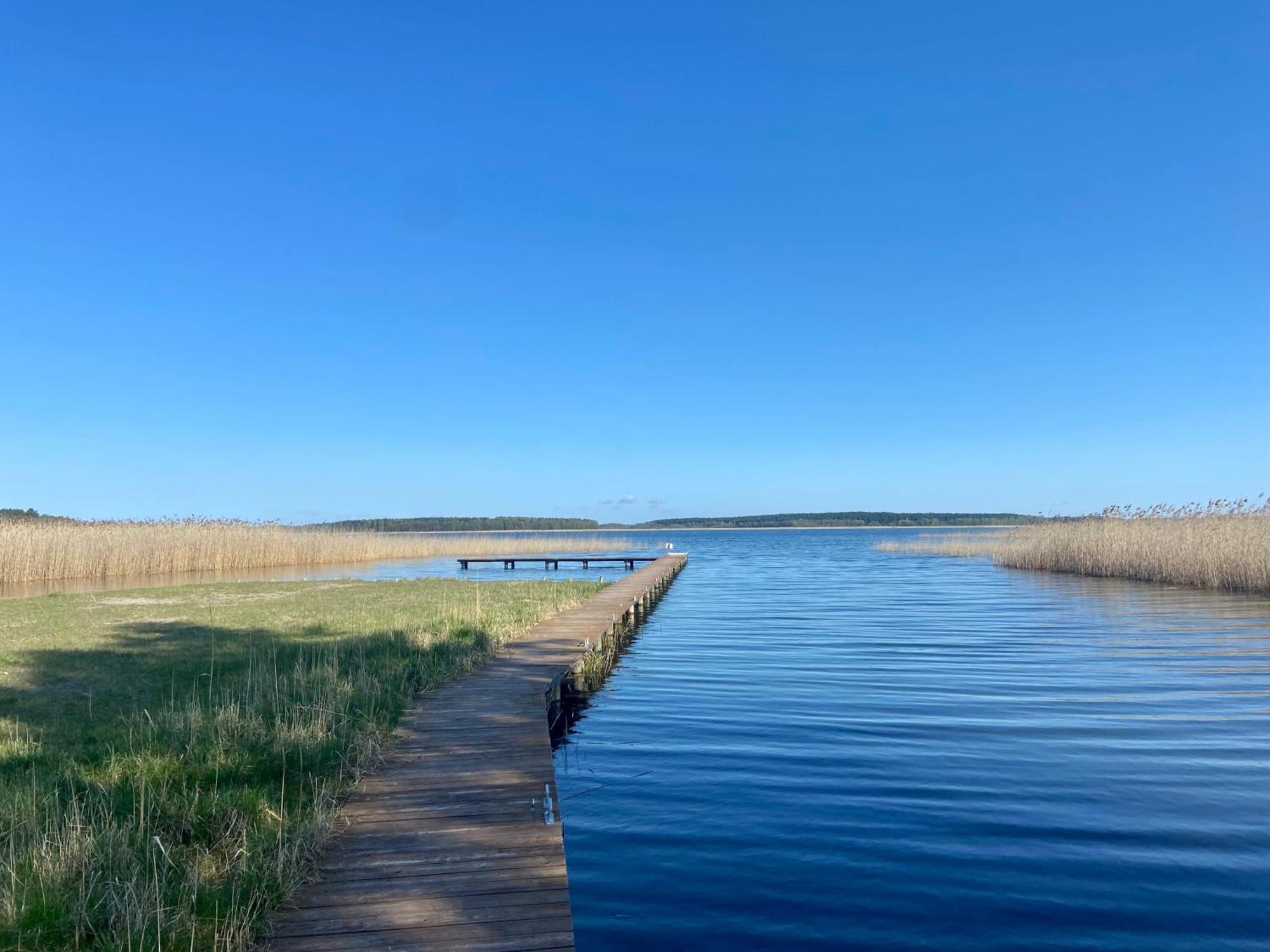 Domek Nad Jeziorem W Karwiku Buitenkant foto